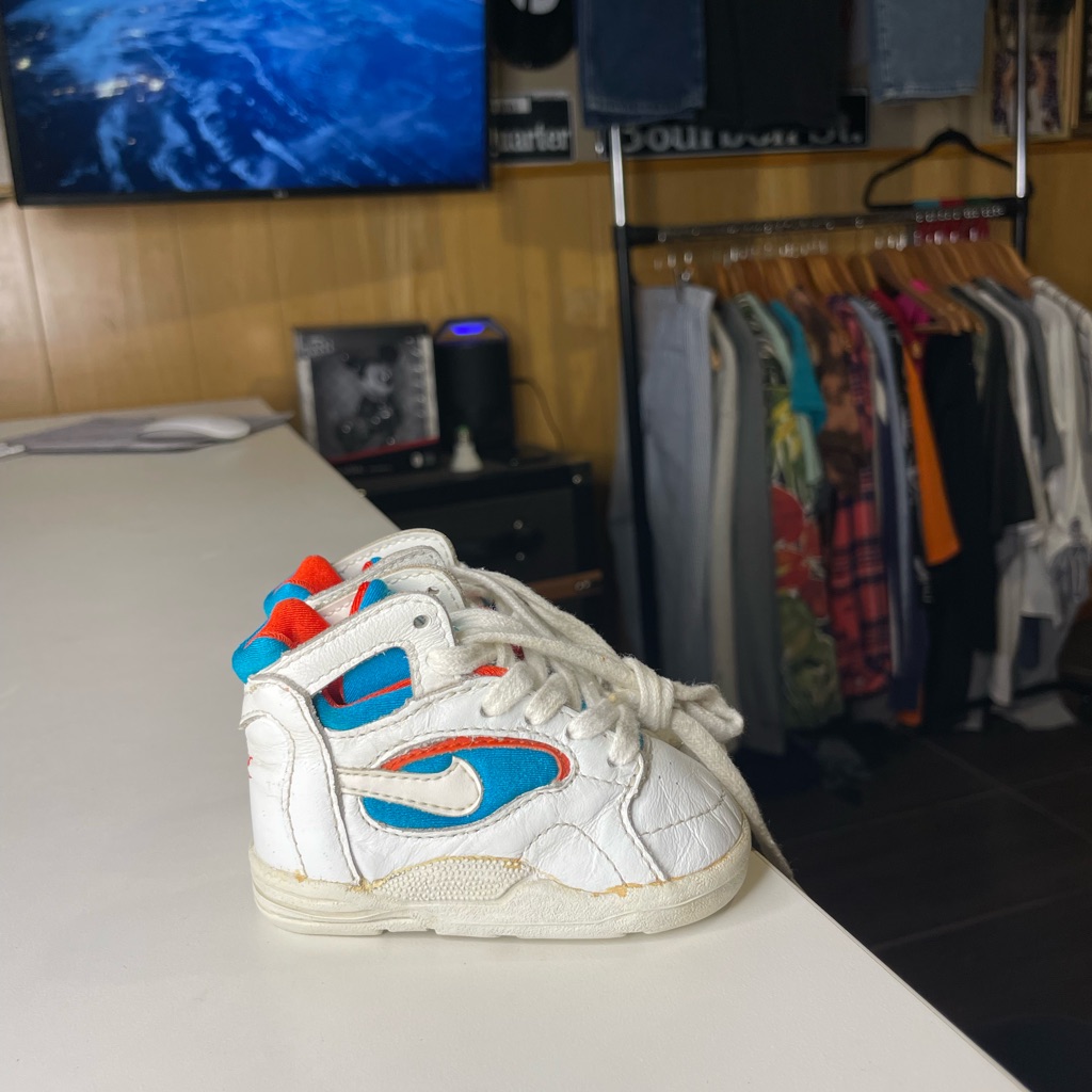 Vtg 1992 Nike Baby Accel Air Size 2 White Blue Jordan Sport Basketball 90s